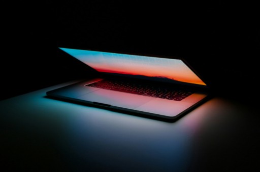 中小企業(yè)上海網(wǎng)站建設(shè)：低成本高效上線(xiàn)流程